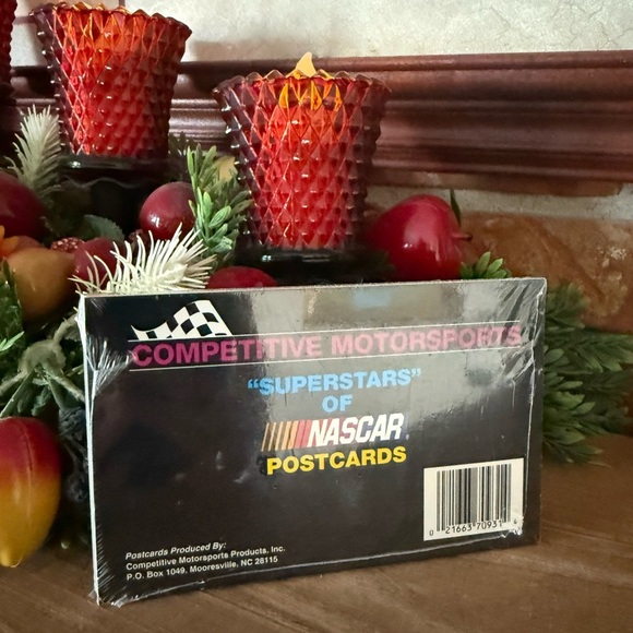 DuPont NASCAR Jeff Gordon Competitive Motorsports Superstars of NASCAR Postcards - Picture 3 of 5